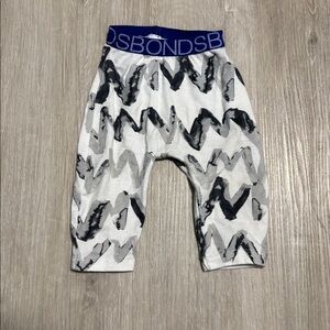 Bonds Gray and Black Zigzag Baby Pants